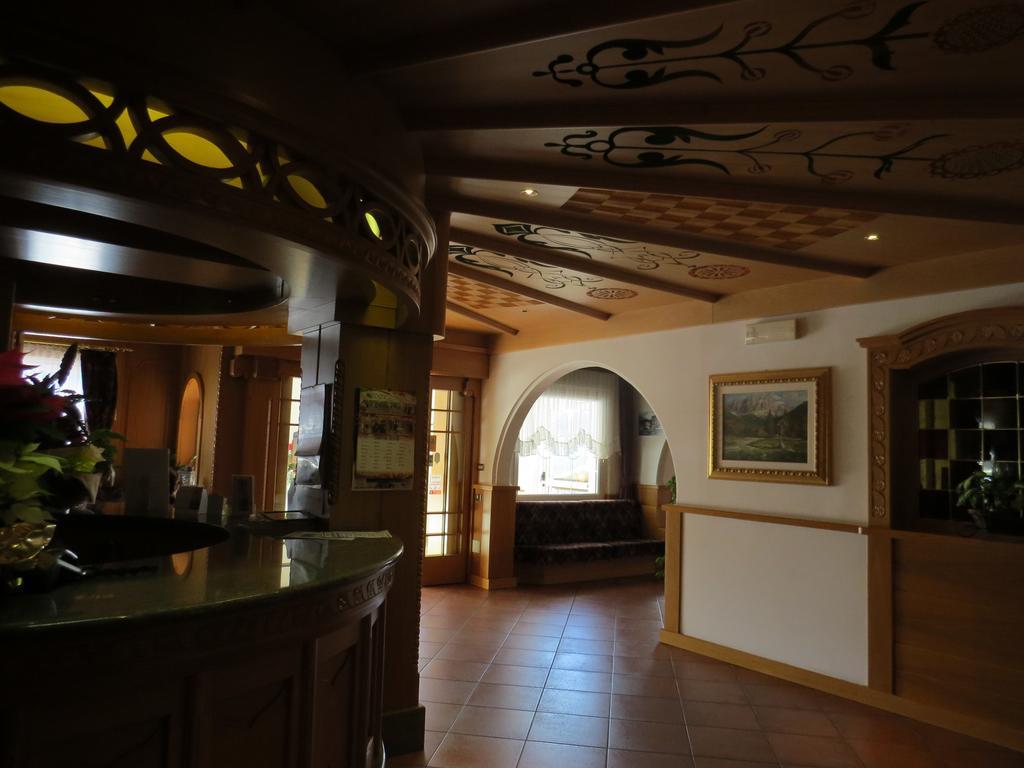 Hotel Cima Dodici Vigo di Fassa Zewnętrze zdjęcie